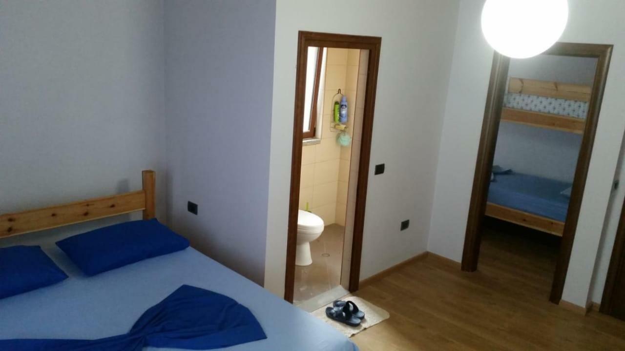 Bujtina E Tomorrit Hotel Ujanik ภายนอก รูปภาพ